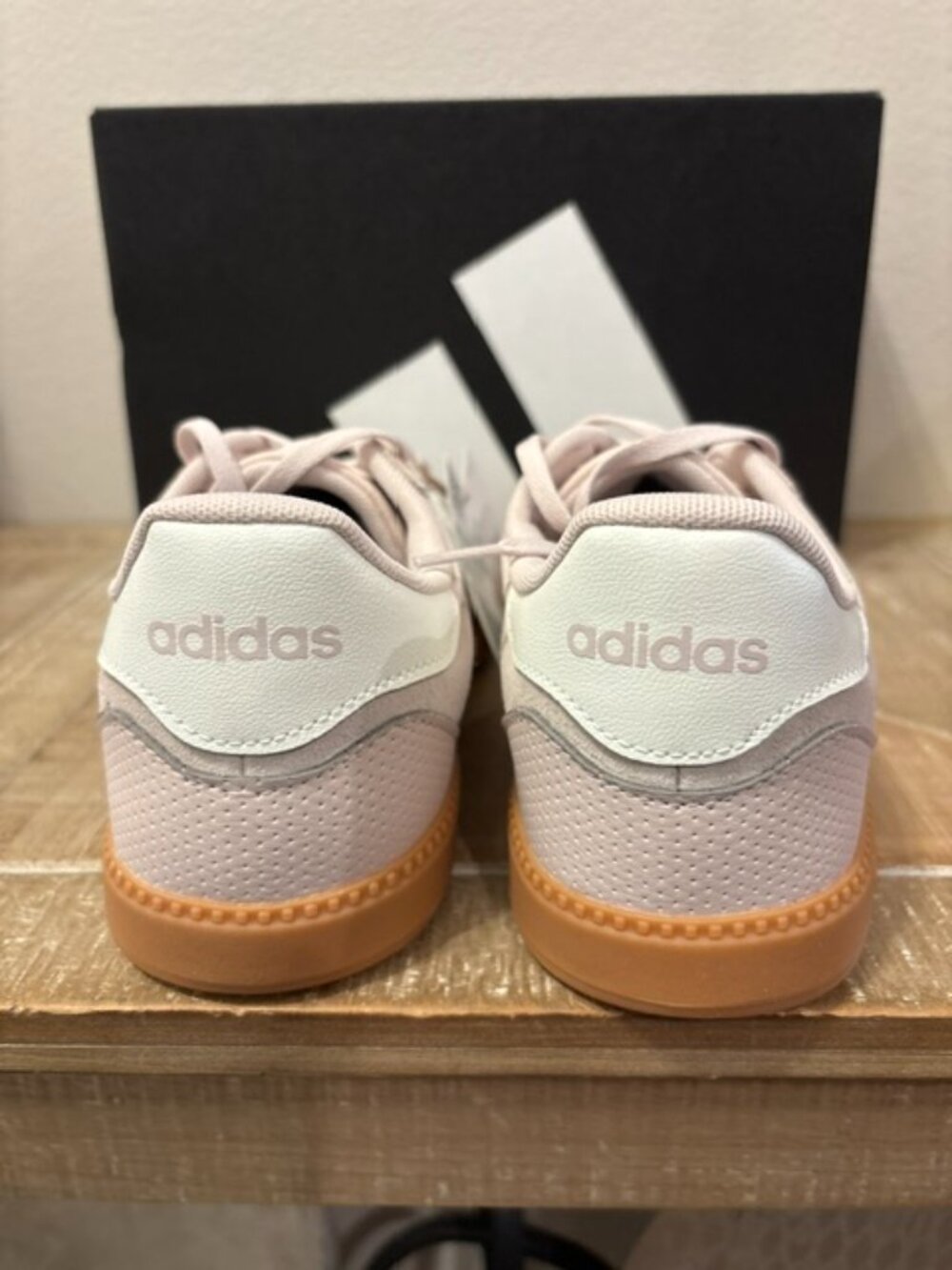 NEW adidas Breaknet Sleek Putty Mauve Core White Gum Sneakers Women 10 - Picture 3 of 6